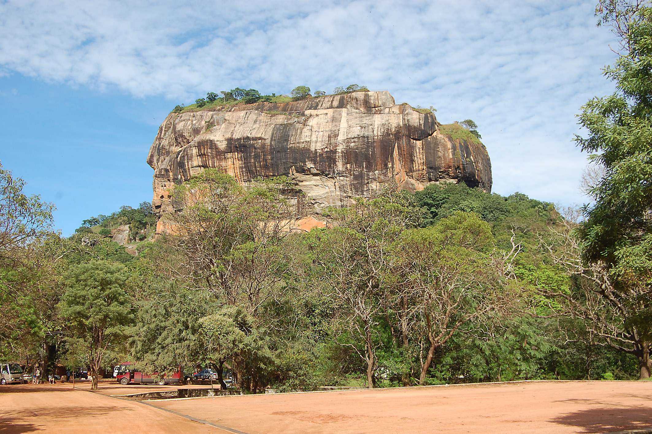 Verfolgt von Affen und Moskitos durch Sri Lanka
